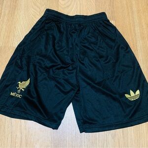 Mexico Black and Gold kids size 24 Shorts